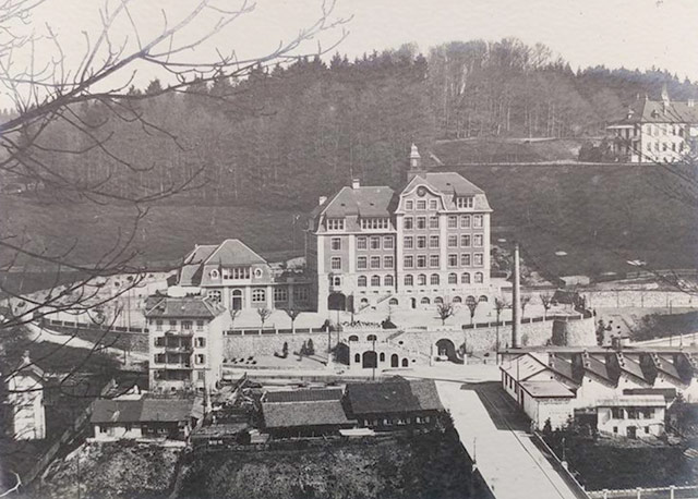 Historisches Foto Schulanlage St. Karli Luzern